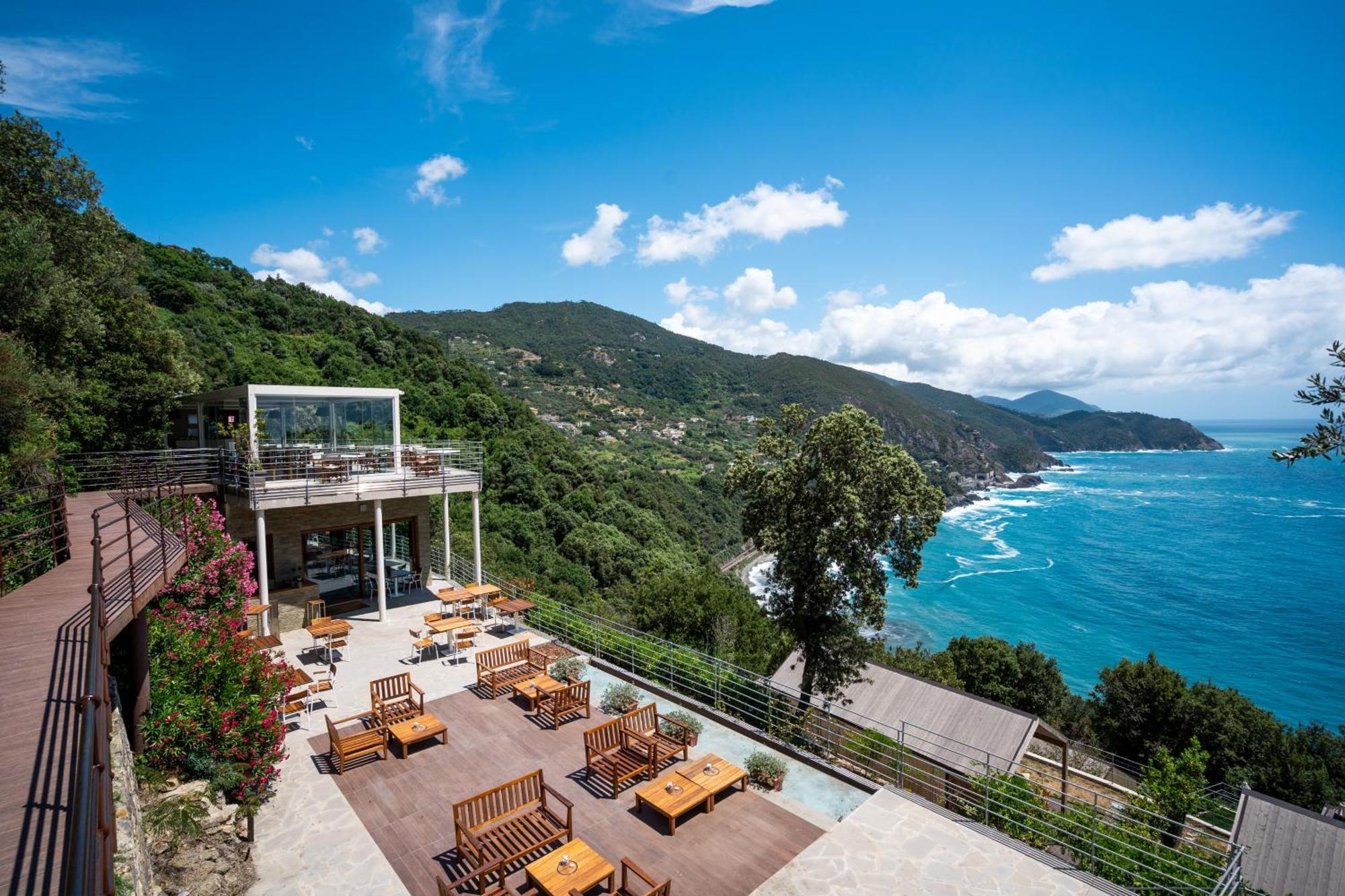 Sesta Terra Natural Resort Framura Exterior photo