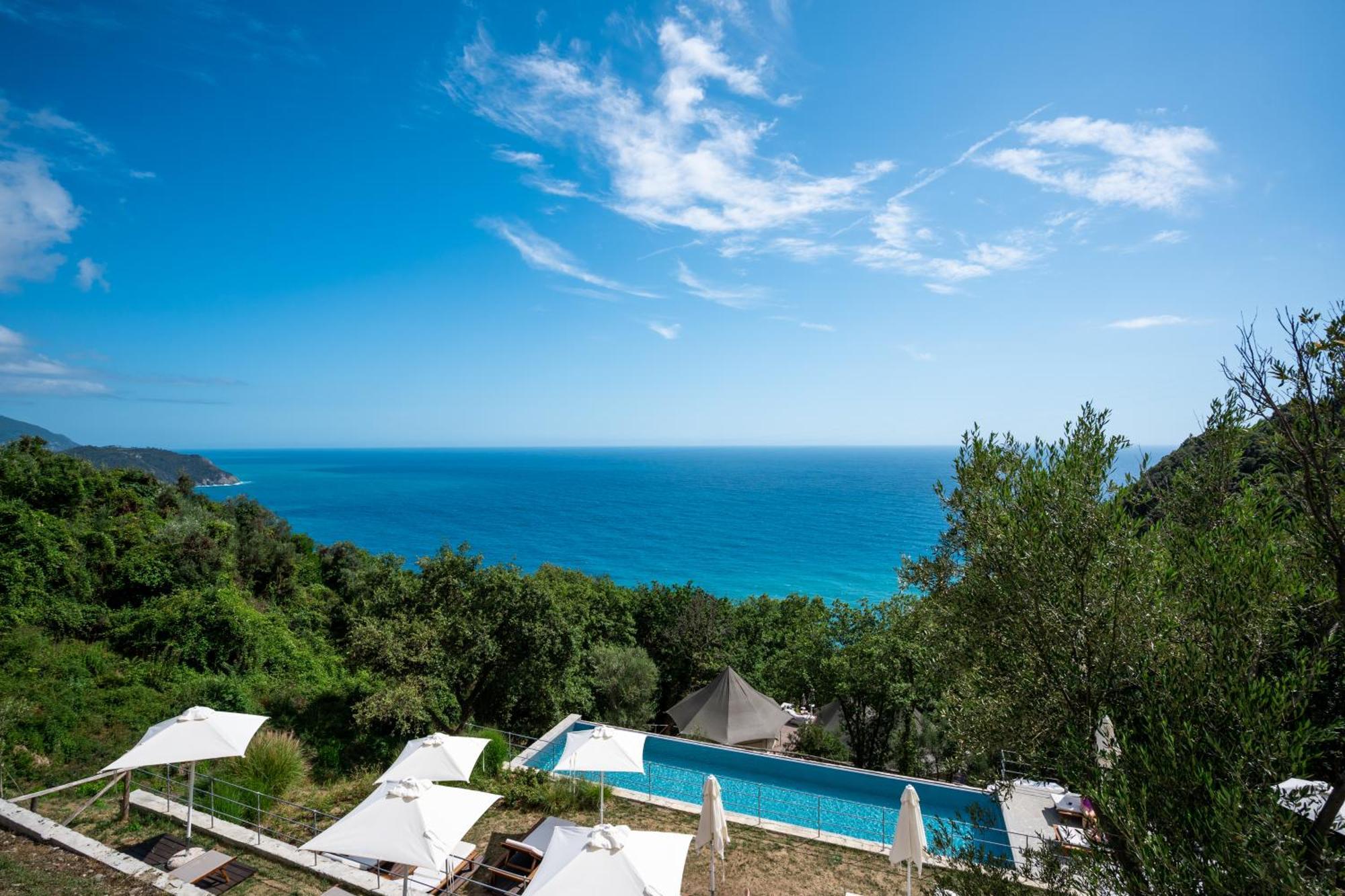 Sesta Terra Natural Resort Framura Exterior photo