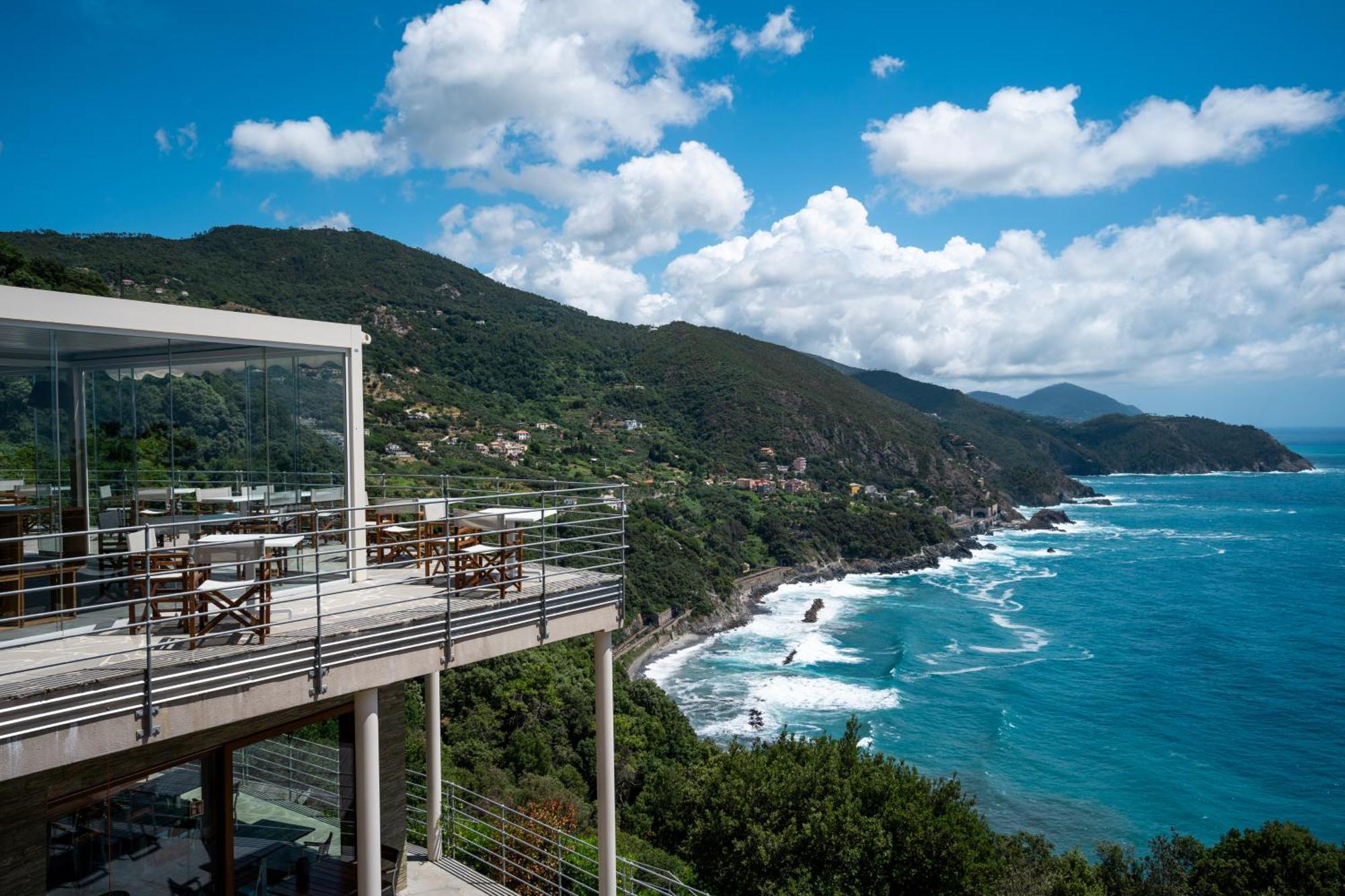Sesta Terra Natural Resort Framura Exterior photo