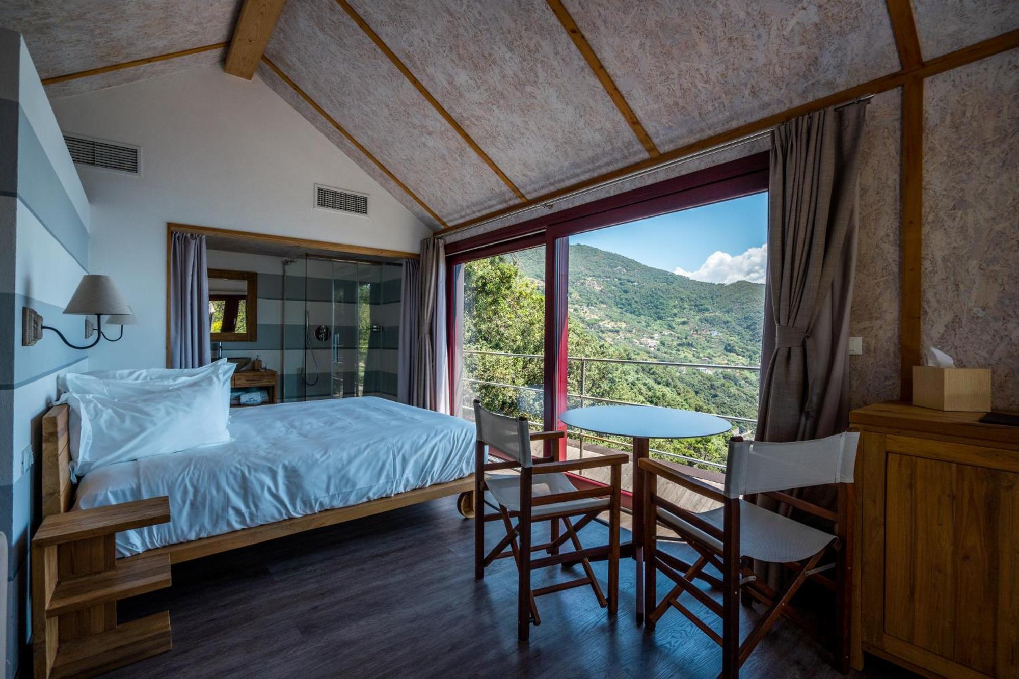 Sesta Terra Natural Resort Framura Exterior photo