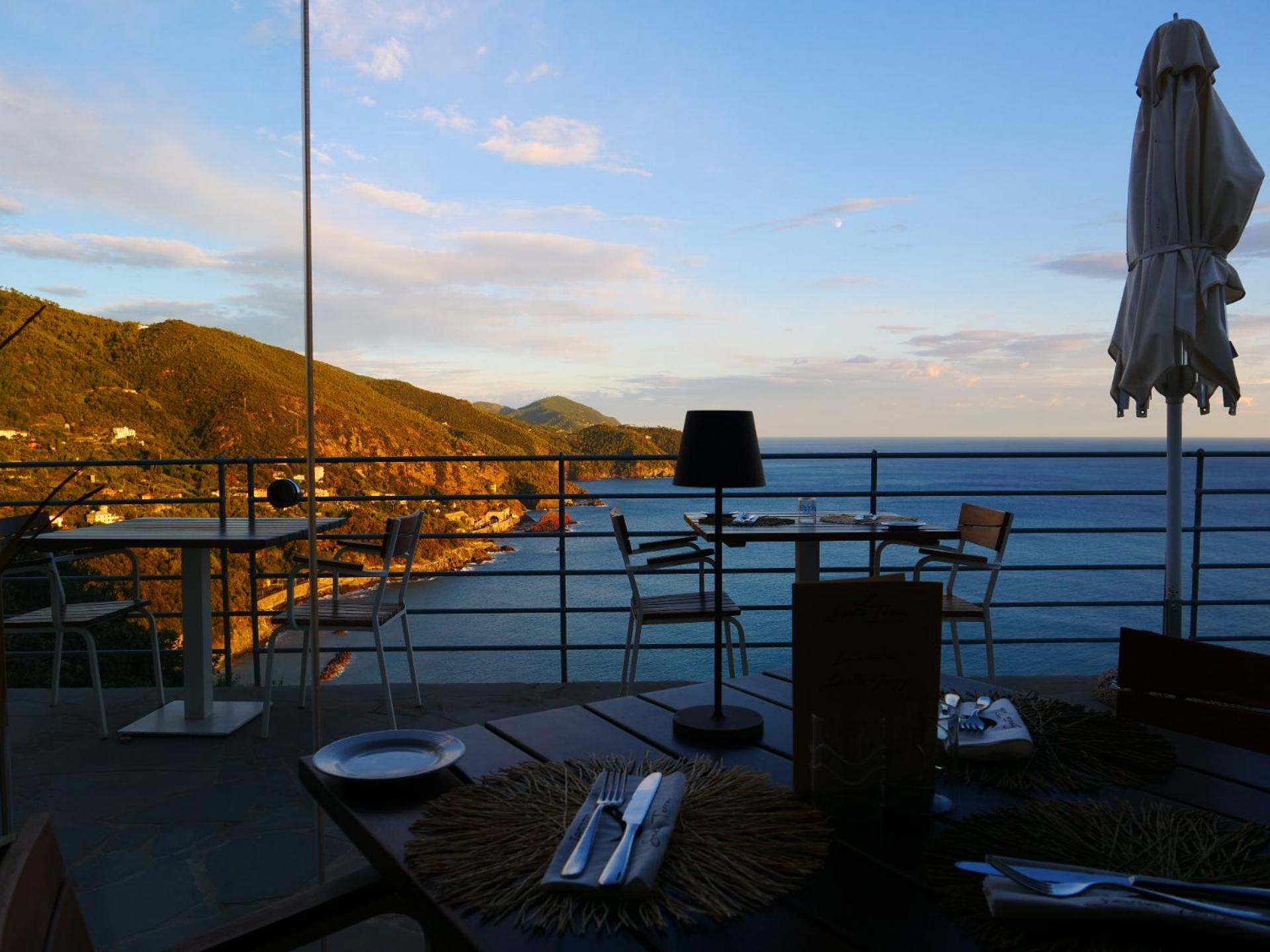 Sesta Terra Natural Resort Framura Exterior photo